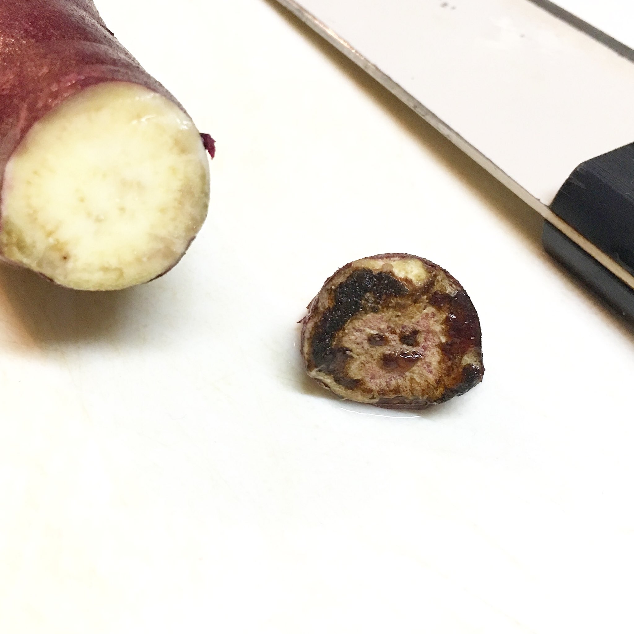 Chippoke ようこ サツマイモの端っこの捨てる部分にちびまる子ちゃんがいた 野菜の断面 顔野菜 ちびまる子ちゃん T Co 0jvrapmgs4 Twitter
