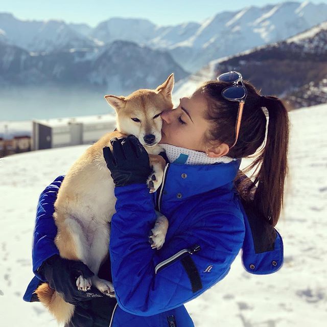 DenitsaOff's tweet photo. « Tant qu'on a pas aimé un animal, une partie de notre âme reste endormie. » Anatole France
#gimsy #mapoupée #shibainu #amourinconditionnel https://t.co/bl1HUwZ595 https://t.co/YEeYHAibHI