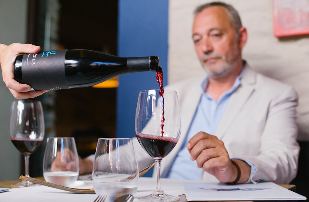 El 40% dels restaurants de Barcelona de gamma alta ja tenen vins de la <a href="/DOEmporda/">DO Empordà</a> a les seves cartes, segons un estudi que avui s'ha donat a conèixer🍷goo.gl/oCMck4