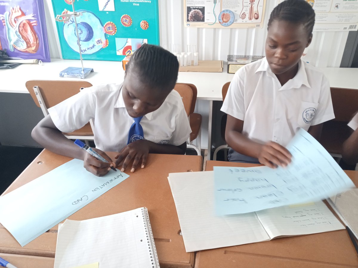 We started off the training with a session on affirmation and writing out them out on affirmation cards <a href="/DeafZimTrust/">Deaf Zimbabwe Trust</a> <a href="/munya_mat/">Munya Mataruse</a> <a href="/PowerPadGirls/">Power Pad Girls</a> <a href="/SayItForwardNow/">SayItForward.org 💙🤍💜</a> <a href="/FlossyNdaima/">Florence Mombeyarara</a>