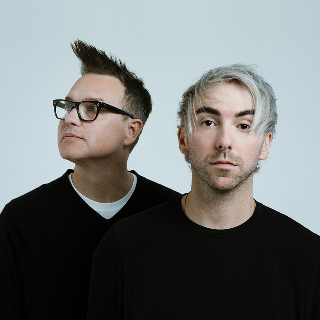simplecreatures's tweet photo. Hi. We are Simple Creatures. We just woke up from a very long sleep. We have so much to tell you, but for the moment, all we can say is that we are glad you are here.

We made music for you ...

It is Drug.  Listen here: https://t.co/9wUPu9TE71 https://t.co/2Abq5DCf5M