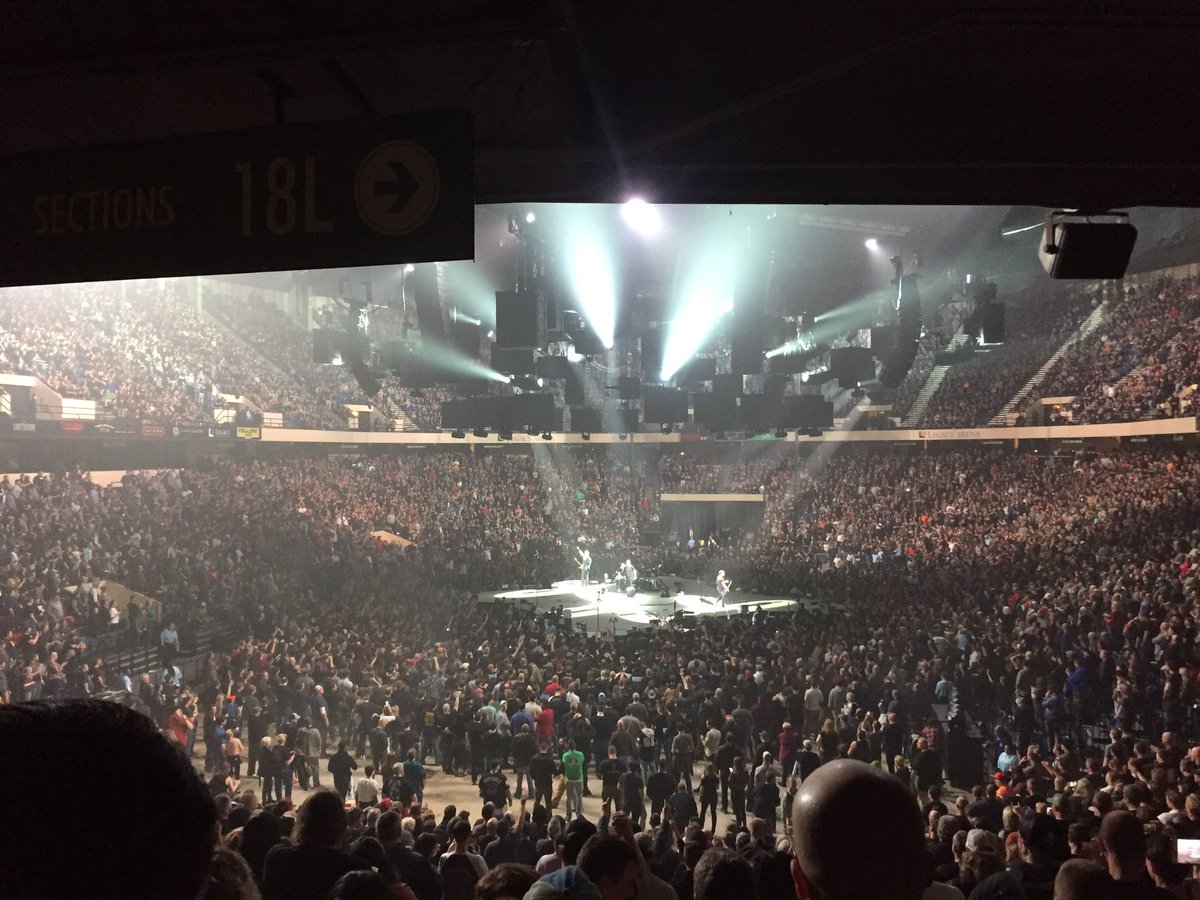 bamabronco7's tweet photo. #Metinalabama Pics from the Birmingham show. https://t.co/avhQ1NtadP
