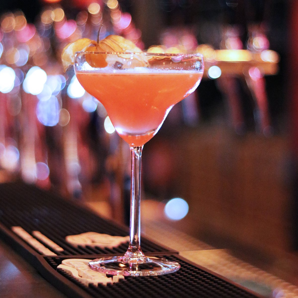 Gen_Berlin's tweet photo. *takes a gulp from the cocktail* My Day Was Fine 😄
.
.
.
.
.
#KupferBarBerlin #GeneratorBerlin #CocktailBar https://t.co/0p1wVMq4g1