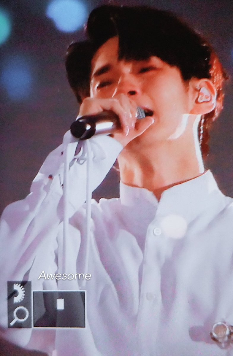 Awesome_Ong825's tweet photo. 190124 #옹성우 #성우 #OngseongWu 

울지마bbbㅠㅠㅠ https://t.co/ky6pE726cO