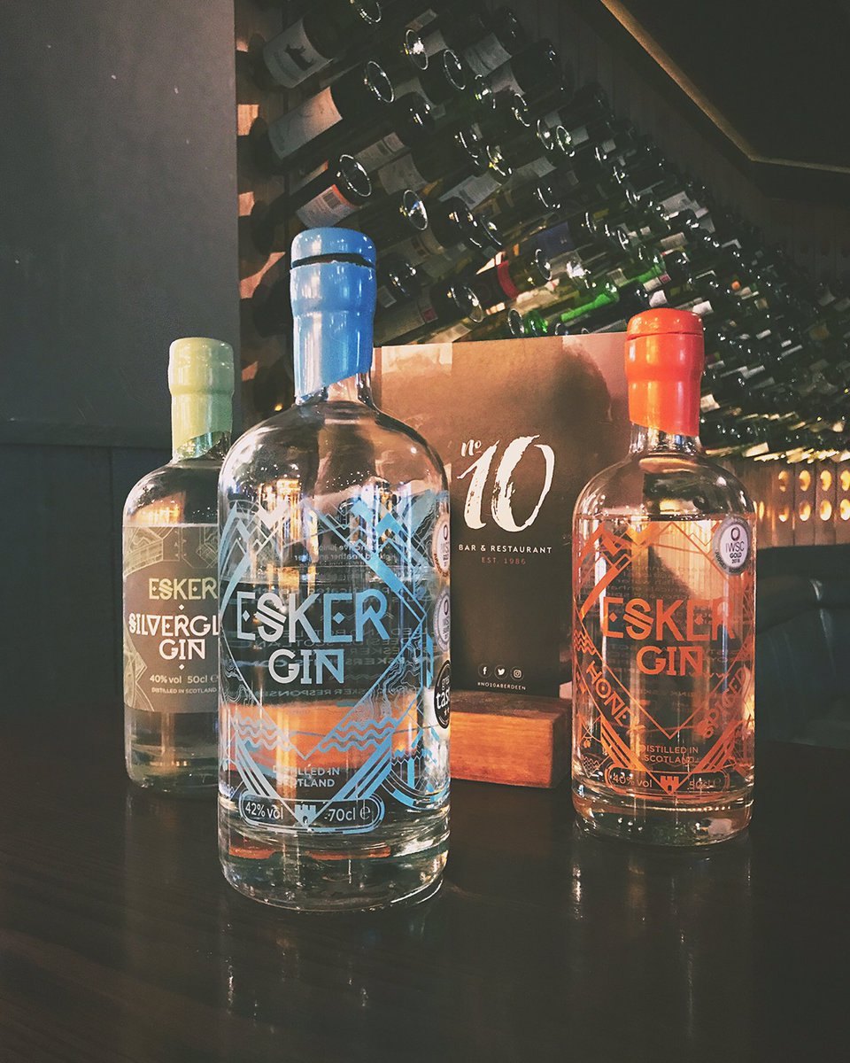 esker_spirits's tweet image. FRIDAY night plans? Some of the team will be at @No10Aberdeen this Friday night for the Friday Social from 5pm to 7pm, come say hi and taste any of the Esker range⬇️! The No 10 Honey Spiced Gin cocktail “Handsome Nell” will be available at the bar too #EskerSpirits #No10Aberdeen