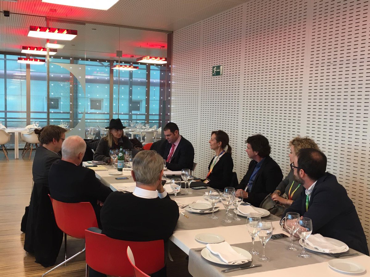opcspain's tweet photo. El Foro MICE se reúne en @fitur_madrid  para seguir trabajando por dar visibilidad a la industria de congresos, reuniones, incentivos y eventos. @MpiIberian @spaindmc @iccaiberico @SiteSpain https://t.co/VFQy1jgHw4