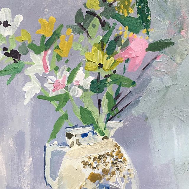 Sketch of birthday flowers. 
#acrylicpainting #flowerpainting #paintingfromlife #colour #pattern #paintingpattern #charlottehardypainting bit.ly/2CG1hFL