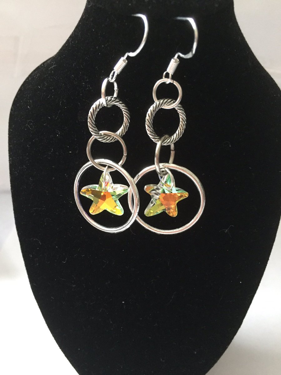 rkurchels's tweet photo. https://t.co/ufFzrXtPRs π star #starearrings #trending #atsopro #atsocialmedia #ukbizz #shoutouts #uksmallbizz #surportsmallbizz #ladiesnight #fab #listitshareit #sharealot #crafthour craftbuzz #numonday #numondayshop #numondayseller #gome #follow #HandmadeHour https://t.co/WYvvu85qPI