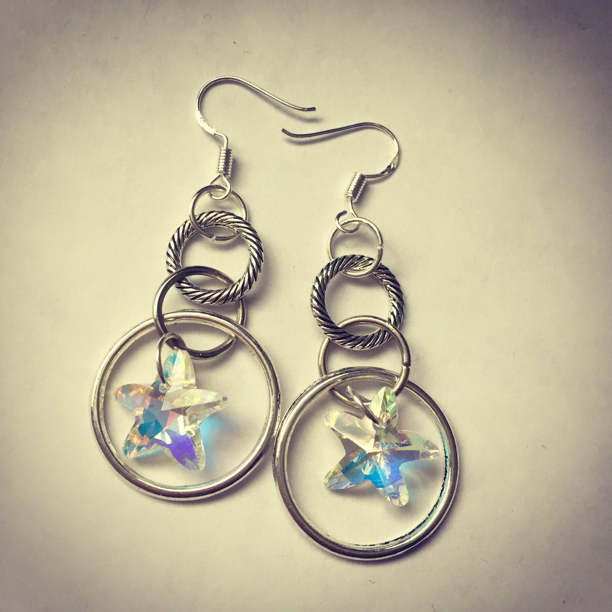 rkurchels's tweet photo. https://t.co/ufFzrXtPRs π star #starearrings #trending #atsopro #atsocialmedia #ukbizz #shoutouts #uksmallbizz #surportsmallbizz #ladiesnight #fab #listitshareit #sharealot #crafthour craftbuzz #numonday #numondayshop #numondayseller #gome #follow #HandmadeHour https://t.co/WYvvu85qPI