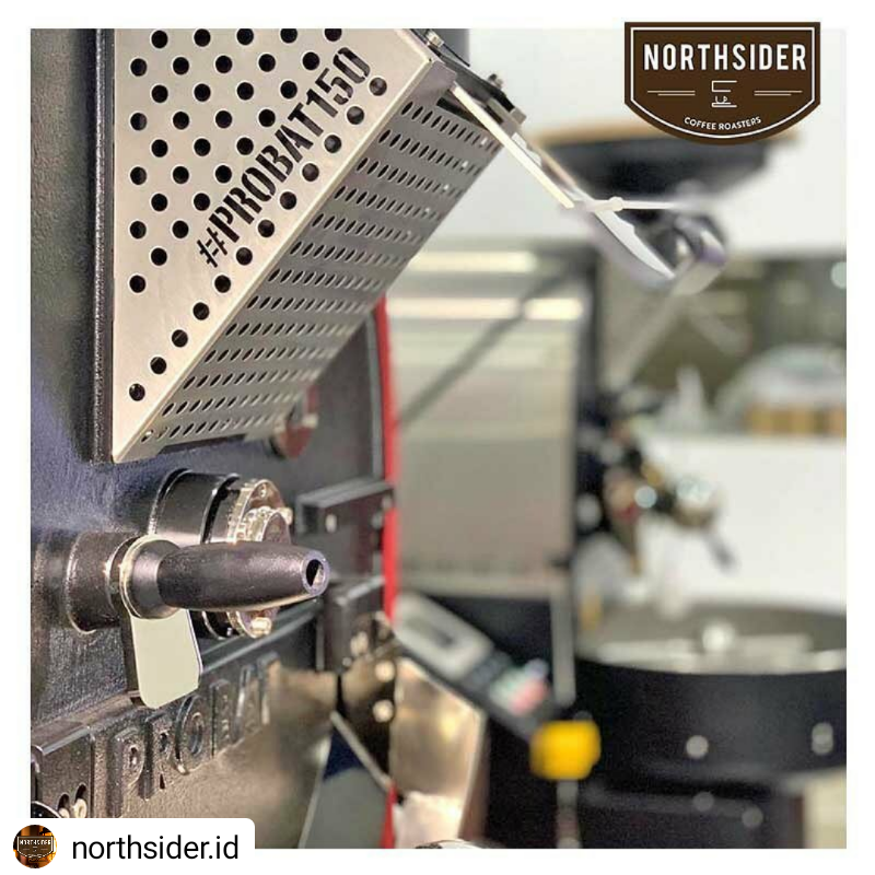 leogaproasters's tweet photo. Nosso aniversário foi mesmo especial! #Probat150 está gravado nesta edição limitada do Probatone 12, que nos faz recordar da nossa jornada até aqui!
#Repost @northsider.id
#TBT #probat #probatleogap #probatone12 #P12 #roaster #torrador https://t.co/x1EhSuoibh