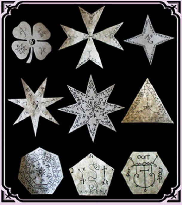 izabael's tweet photo. On the difficulty level of high magick rituals
https://t.co/MWR6YFLeOi

#highmagic #highmagick https://t.co/lpN7GoOl67