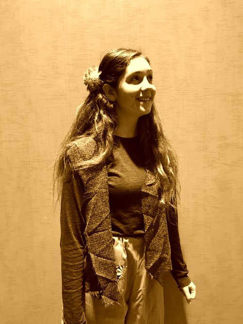 VTCShows's tweet photo. Meet Nibs! She is one of the Lost Ones that loves flowers! When she’s not fighting pirates, she spends her days venturing through the forests finding the most beautiful flowers. See Nibs’ adventure in Peter Pan! Nibs is played by Melinda Goldfedder. Buy Tickets, only 7 shows left https://t.co/hZdF344HKn