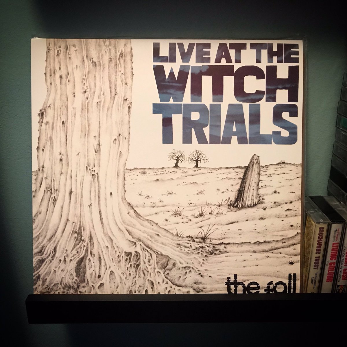 #currentlistening: The Fall - Love at the Witch Trials (reissued 2016, @superiorviaduct) 
-
#RIPMarkESmith #martinbramah #yvonnepawlett #marcriley #karlburns #thefall #liveatthewitchtrials