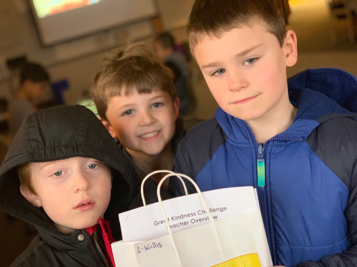 TCEWillis's tweet photo. Kindness Ambassadors from ⁦@mrsconlonTCE⁩ and ⁦@MrsGabbardTCE⁩ classes just brought us our kindness Package!  We look forward to using the contents within to help guide us towards our pursuit of kindness. https://t.co/5aDCLfvqs9