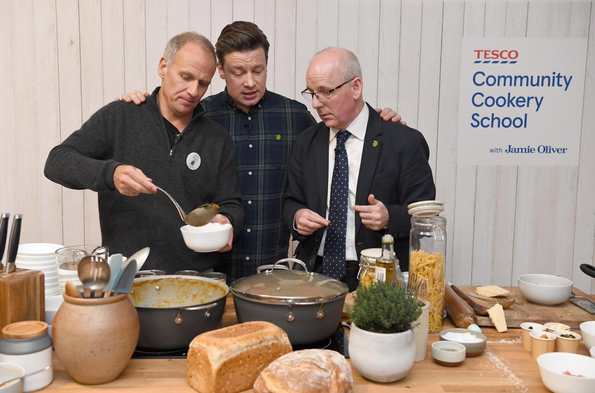 FareShareUK's tweet photo. “Surplus food donations make a huge difference to people in need, but can also create challenges for community cooks faced with unexpected, unusual or large volumes of a particular product. That's where the Tesco Community Cookery School comes in 😀🙌 https://t.co/ZSOHox6Ne0 https://t.co/0GNv9EeK0s