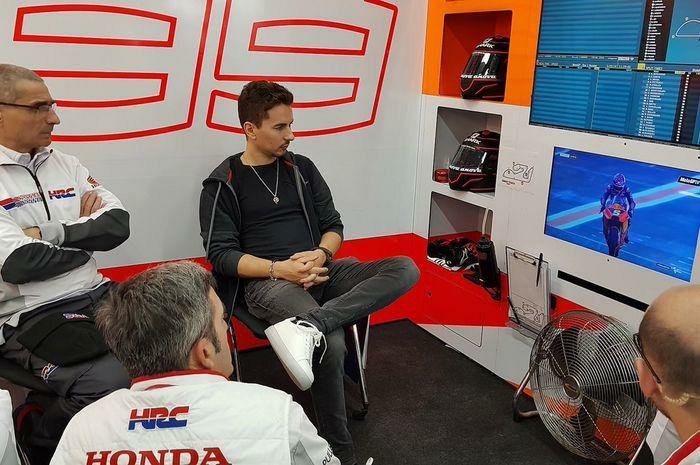 Jorge Lorenzo Dipastikan Tampil pada Seri Perdana MotoGP Qatar 2019 news.masjmzs.com//index/xnews/i…