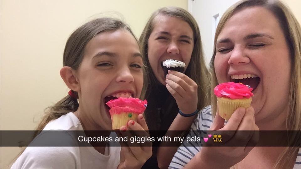 Samm_Key's tweet photo. happy birthday @kellymstinnett !!!! thank you so much for being the best teacher/pal ever and for sharing my love of ballet videos!!! enjoy these throwbacks🙈😅💗🎉🎉 https://t.co/p63oiffSs5