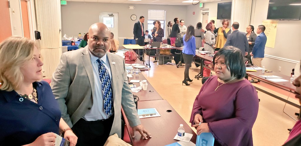 DSimonePhD's tweet photo. #FutureBaltimore convened Baltimore's brightest minds in small business & economic development for a fast paced ideation session on our upcoming incubator, led by @LEDCmetro. Grateful to the leaders who weighed in to help make this initiative a success for 21223 and beyond. https://t.co/hJwdiCt4fK
