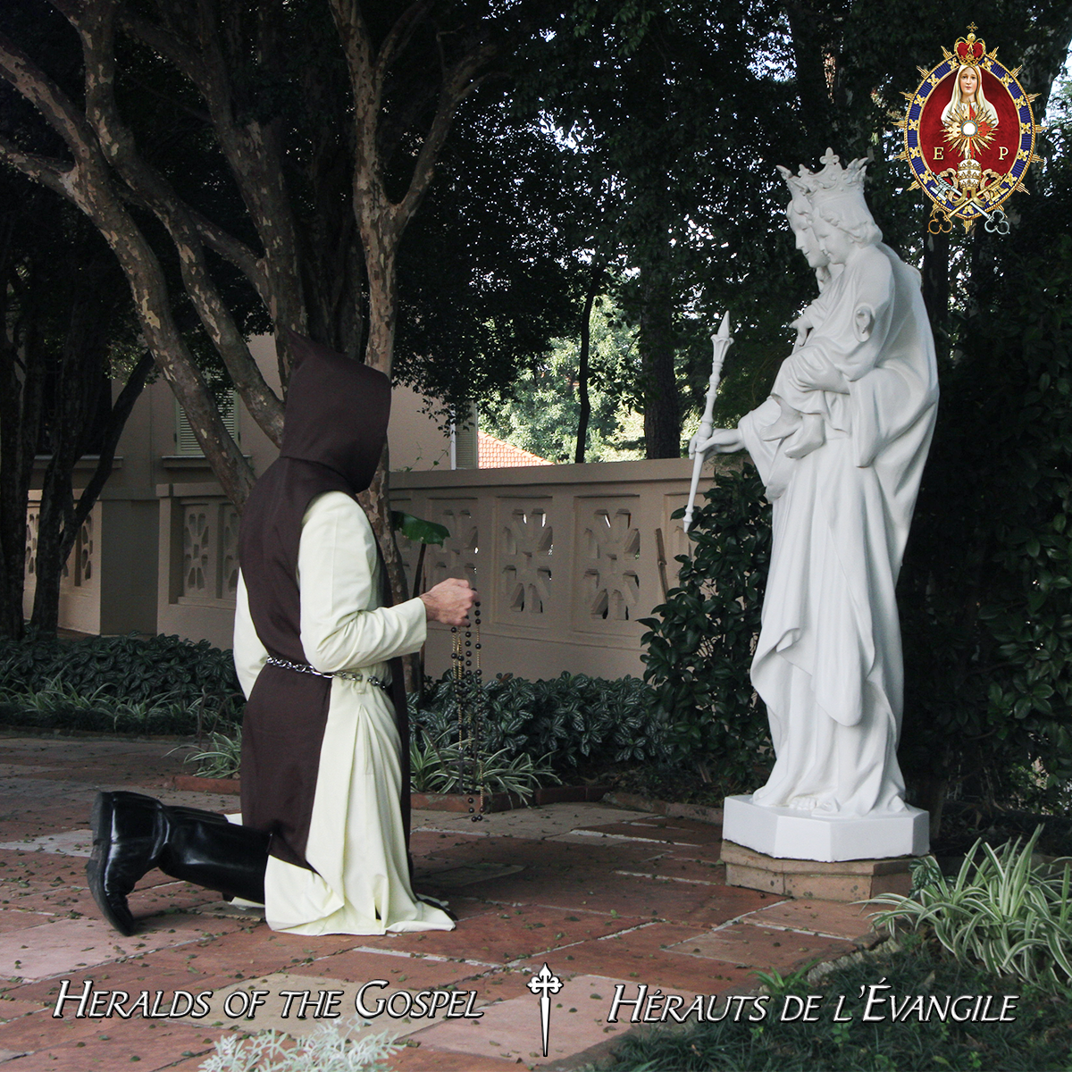 herauts's tweet image. Ayez la joie de l’espérance, tenez bon dans l’épreuve, soyez assidus à la prière. (Rm 12, 12) #herauts #catholique #prière #viergemarie #bible