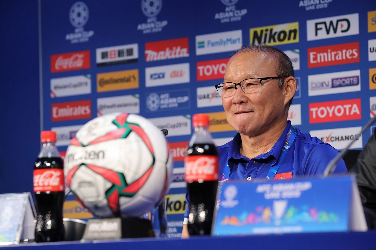 サッカーダイジェスト 韓国に優勝してほしい Pkの判定は妥当 ベトナム代表の智将は最後まで 正直者 だった アジア杯 サッカーダイジェストweb T Co 7hropskx2m 日本代表 ベトナム戦 アジアカップ 森保ジャパン サッカー好きな人rt