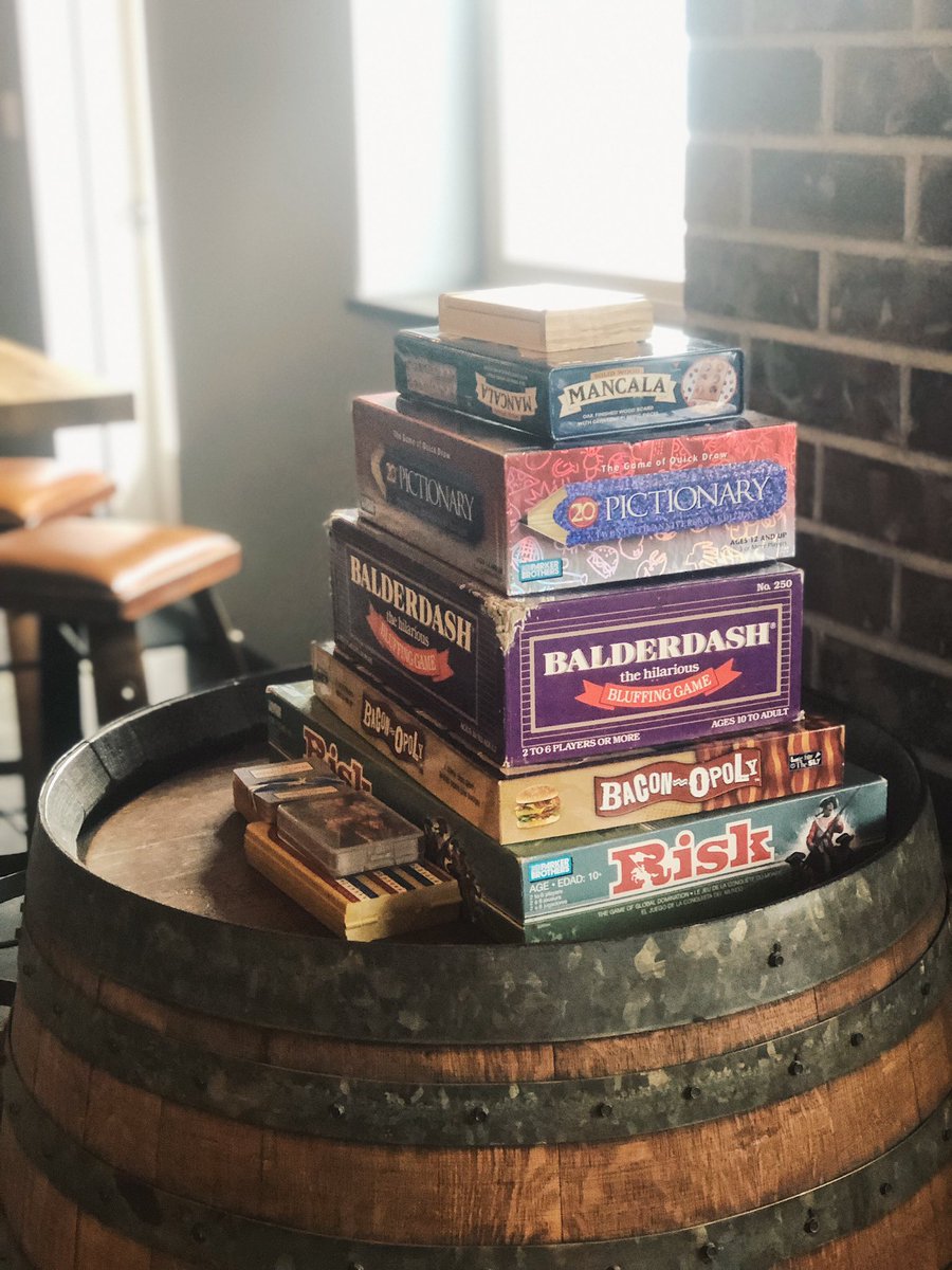 We’ve got games, we’ve got beer, what else could you need on a gloomy Thursday?
#pnw #craftbeer #illuminatibrewing #bellinghamtaptrail #beer #washingtonbeer #bargames #taproom #bellingham #brewery