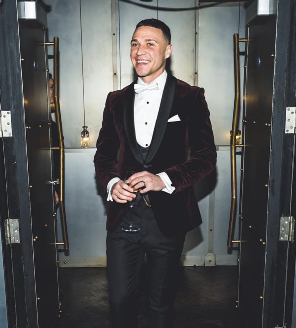 Huge happy birthday to James Chester! Celebrating his 30th in style wearing Whitfield &amp; Ward 🎉 #AVFC