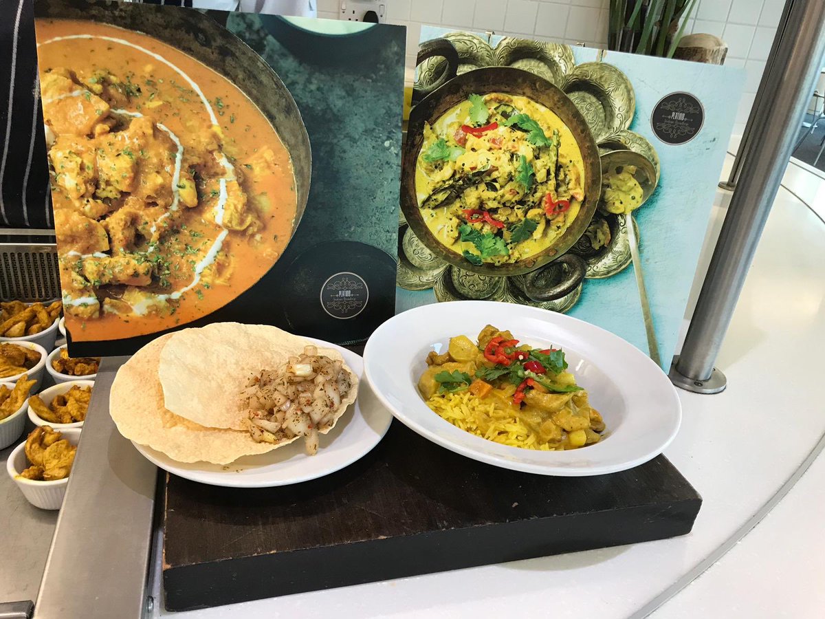 FStoreys's tweet image. Platinis Roadtrip at Prestwick today! Curry Thursday #somelikeithot #spice #chilli #heat #platini #chef #foodies #prestwick #welovethisbusiness @LStoreys @OStoreys @SStoreys @HubCafeNatter @lynnywinny_lynn @Davidmc50251584 @smfcuk @georgegunn2303