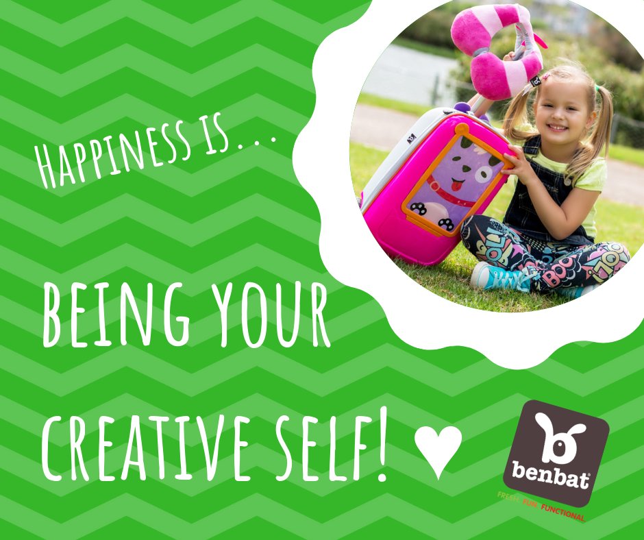 benbatuk's tweet image. There's nothing that makes us smile more than colourful creative expression 🤩

With our GoVinci Carry-On, your little artist can display their latest masterpiece in style!

ben-bat.co.uk/collections/ca…

#pbloggers #mummybloggers #creativity #artforkids #kidsactivities