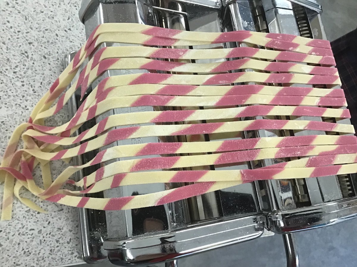 THSch_Food's tweet photo. Y10 pasta making was a little more advanced; beetroot and spinach tagliatelle and ravioli. #thschfood https://t.co/j8mZTqWHmn
