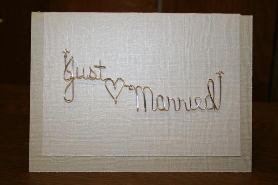 trvlnsoulstudio's tweet image. Just Married card. Wire name. wire. handmade. Wedding. Newlyweds. Honeymoon. #JustMarried #WireName 
$19.95
➤ goo.gl/YkGGvZ