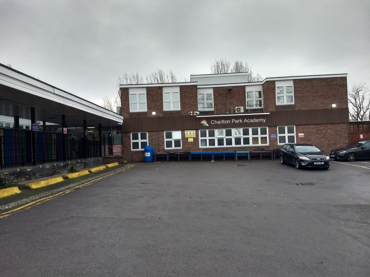 Elle Peters (@ellepeters) on Twitter photo Inspirerende bezoek van het netwerk <a href="/GSICT/">Gewoon Speciaal ICT</a> @LECSO_NL vandaag aan de @CharltonSch in Londen.
gewoonspeciaalict.nl/studiereis.html Inspirerende bezoek van het netwerk <a href="/GSICT/">Gewoon Speciaal ICT</a> @LECSO_NL vandaag aan de @CharltonSch in Londen.
gewoonspeciaalict.nl/studiereis.html