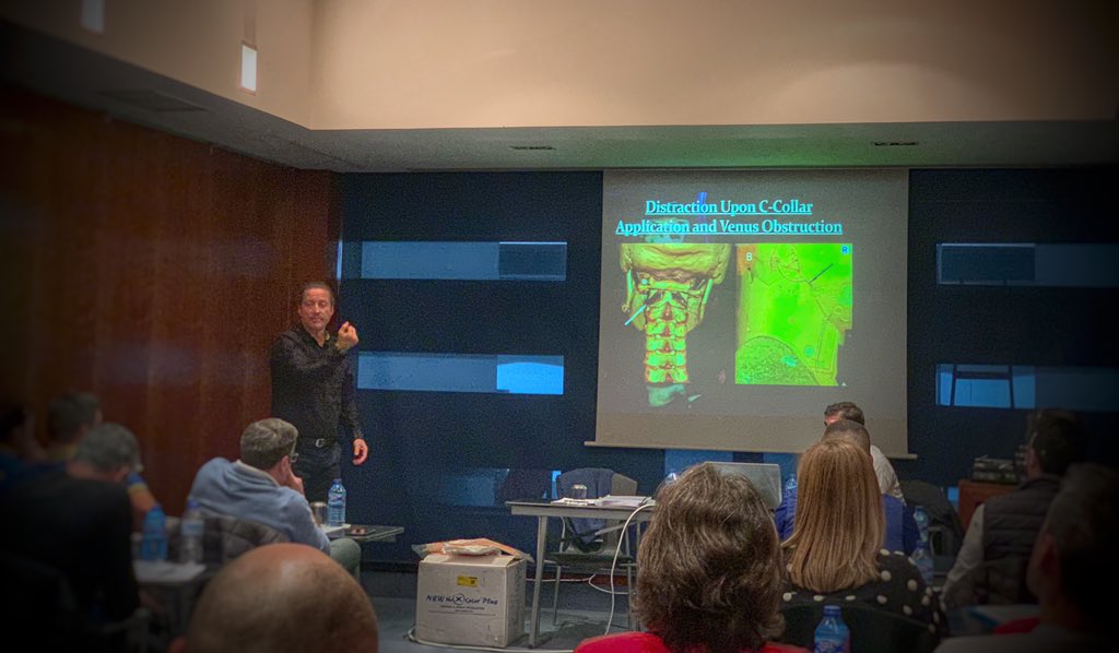 DiarioTES's tweet image. Hoy estamos en el "Curso de Instructores" de la nueva #férula @XCollar con su inventor Martin Rizo. 

#NewXCollar
#TESVISIBLE