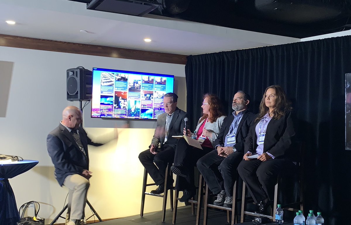 StartupMonkey's tweet image. Panel on Intraprenuership at #SynapseSummit #InnovationLivesHere moderated by @ChuckPapaG and featuring @joy_randels