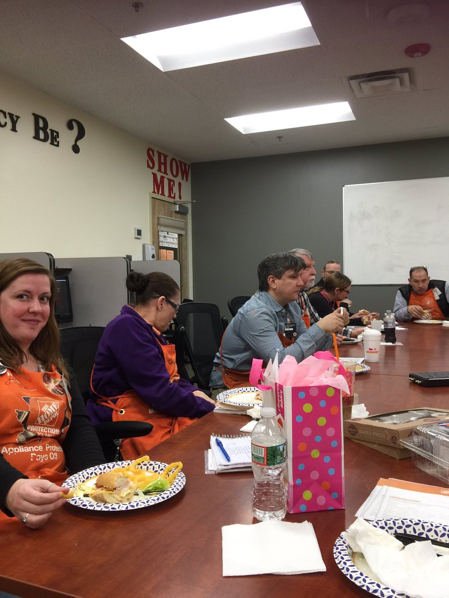 Having a business walk and going over store standards <a href="/DanielleKida1/">Danielle Dion Korell</a> <a href="/stevenlongmoor1/">Steven Longmoore</a> <a href="/WHd2684/">WorcesterHD2684</a>