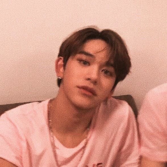 renjunka's tweet image. wszystkiego najlepszego luluś
👉🏻❤️dobrze świętuj swoje urodzinki i pamiętaj o tym , by się nie forsować, mam nadzieje, ze u ciebie wszystko w porządku. kocham uwuwu
#HappyLucasDay