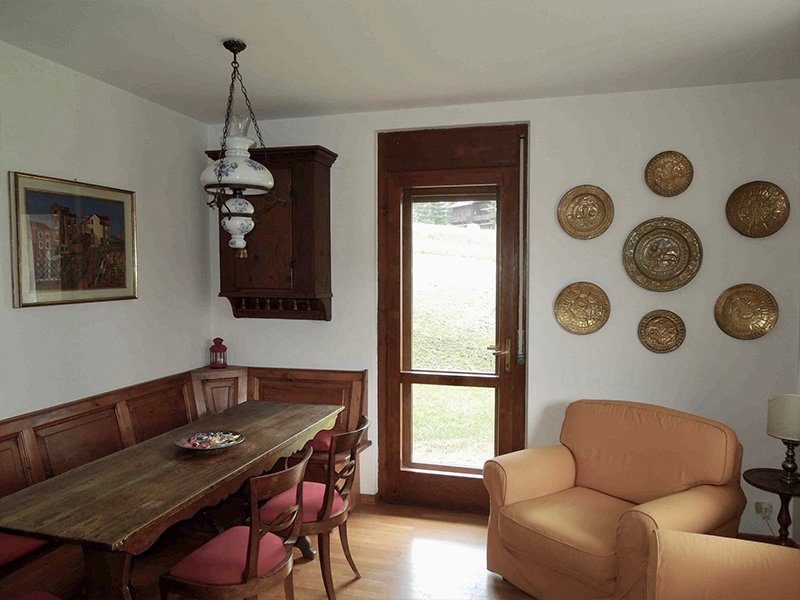 marylebonepint's tweet photo. ☃️ FEELING LIKE SKIING ON THE #ITALIAN #ALPS? ☃️
Let's fly together to Italy where you book your splendid ski chalet on the Italian Alps.
3 Bedroom Apartment in a Chalet in #Cortina D’Ampezzo, on the Veneto Alps. https://t.co/t8wjbSp1IR