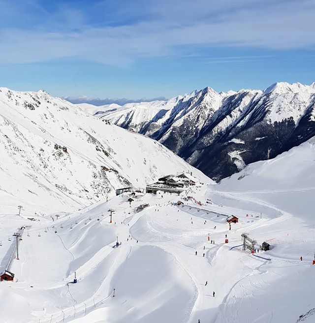 npyski's tweet photo. Jeudi 24....enfin ! #npy #npyski #npy4 #cauterets #hautespyrenees #occitanie #tourismeenoccitanie #pyrenees #mypyrenees #ski #24janvier https://t.co/EOeWzue6z7 https://t.co/prtL217RyB
