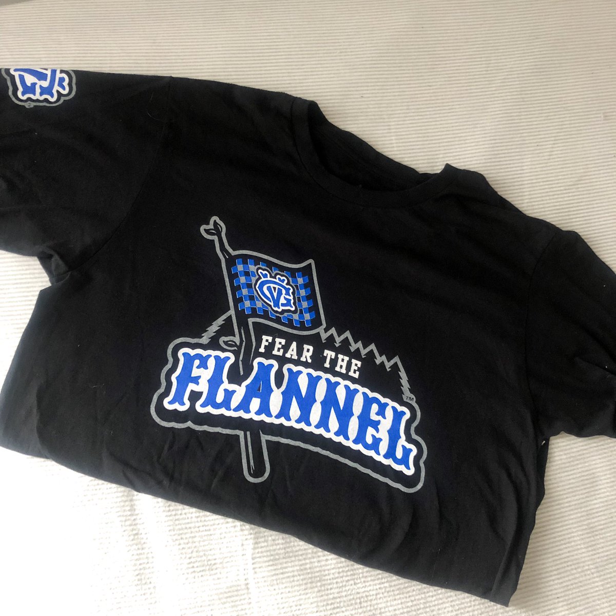 Hey Sawyers! It’s time for our first giveaway. All you need to do is RT and FOLLOW us for a chance to win a Sawyer Day shirt!

The winner will be chosen tomorrow (Jan. 25) at noon!! Good luck! #FearTheFlannel