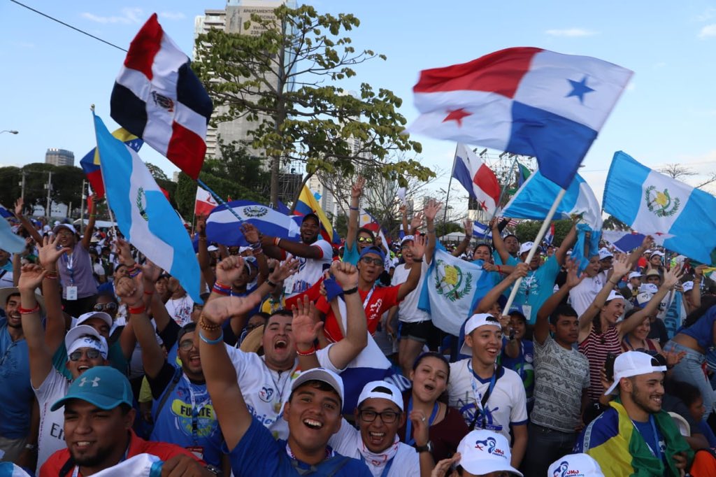 Papa Francisco: su mensaje deja sembrada una semilla en el corazón de nuestro pueblo, de los jóvenes y de los que han seguido esta #JMJ2019, y de ella crecerá un gran árbol que dará sombra de paz, equidad y prosperidad a los habitantes de nuestra hermosa tierra.