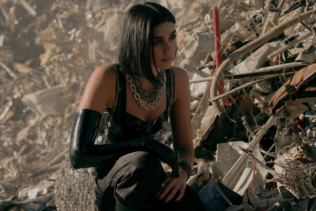 topsifybr's tweet image. "This is not a swan song" ✨💖 Acabou de sair a faixa da diva @DUALIPA para a trilha do @AlitaMovie - e tá maravilhosa! Com um clima épico, é daquelas que apaixonam e grudam no ouvido já na primeira audição 🙌🎧 Clica no link e ouça: lnk.to/saiudoforno