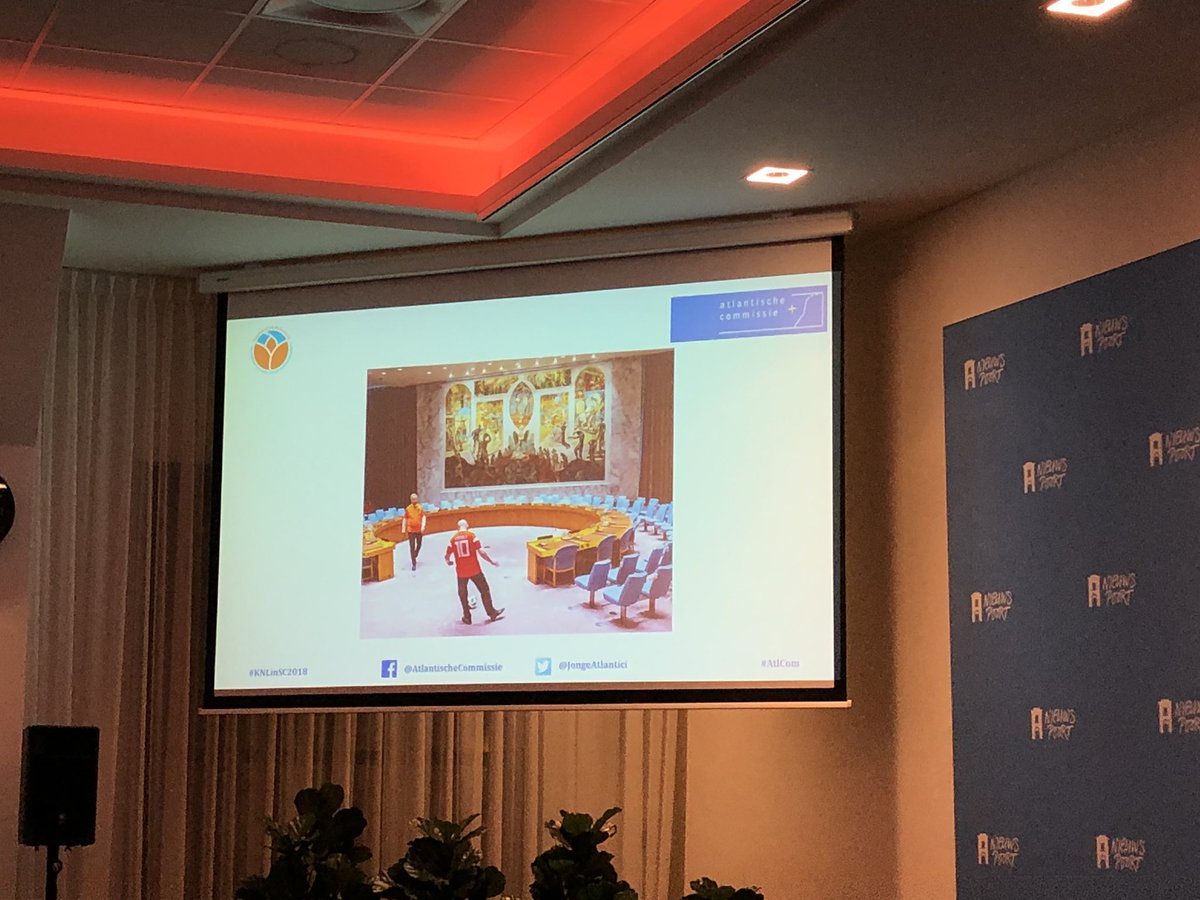 JongeAtlantici's tweet photo. .@RobertvandeRoer expected more pressure on Russia on #mh17. @KvanOosterom states that he has been tough, but you don't see everything that happens. It's a highly politically sensitive matter. #KNLinSC2018 #AtlCom https://t.co/zL5IsWGb8s