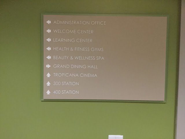 IPC_Inpro's tweet image. It&apos;s #NationalComplimentDay! We would like to compliment our @InproInstall team on the wonderful job they did at Greystone&apos;s New Kendall Lakes Health &amp;amp; Rehabilitation Center in Miami, FL! #PalladiumPanels #Chairrails #rigidvinylsigns #installation @GreystoneHCM