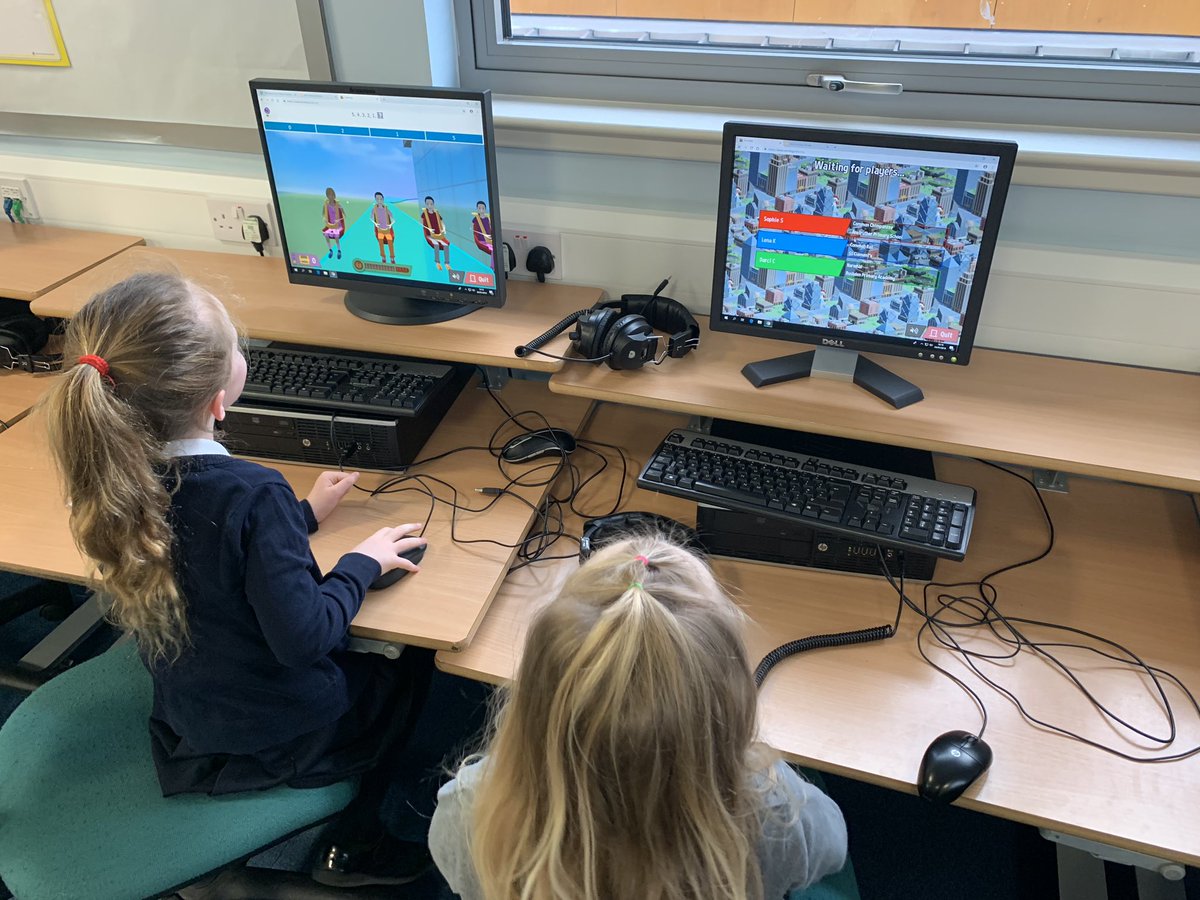 stclementsp2's tweet photo. Having fun using Sumdog in ICT! 😊 https://t.co/PwNsyw7Mci