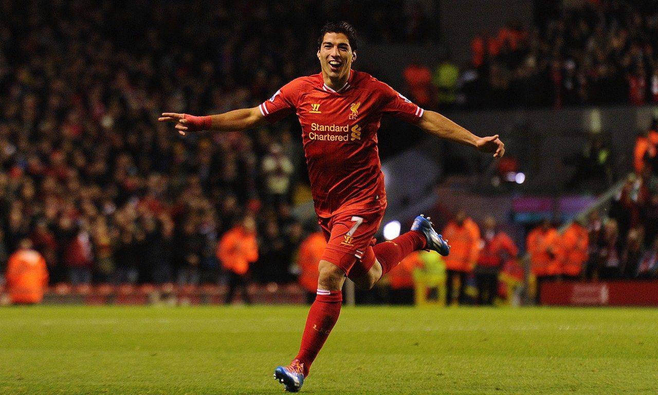 Happy Birthday to the Greatest no. 9 of this generation, Luis Suarez. 