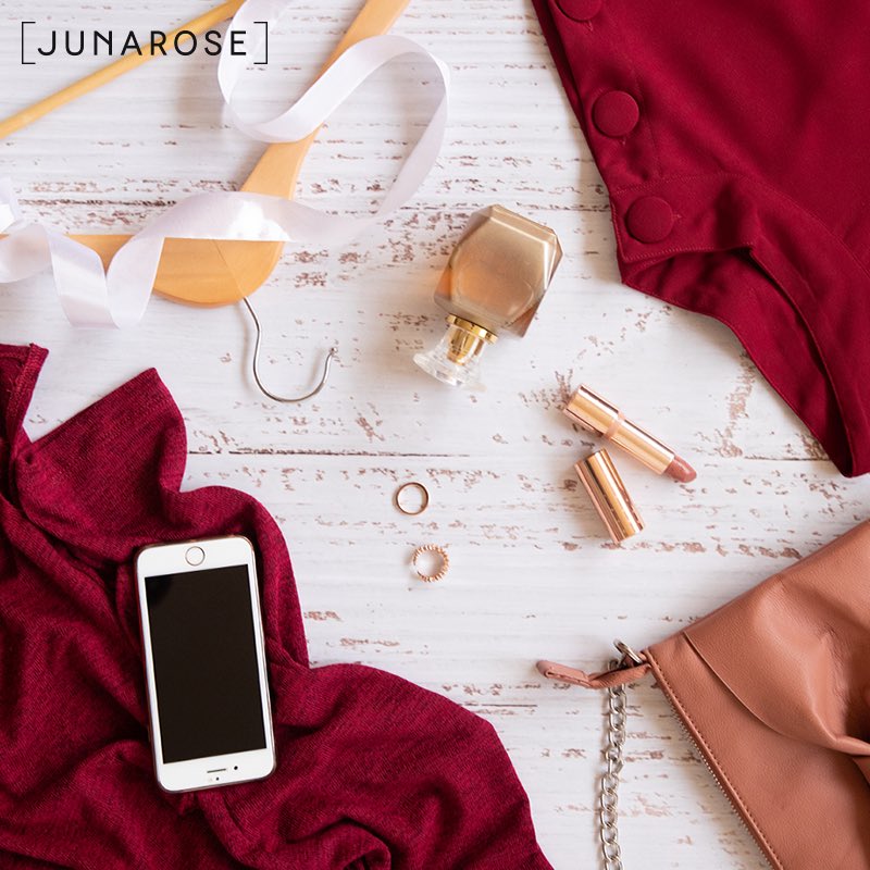 Burgundy is our enduring favorite this season.
#Junarose #PlusSizeFashion