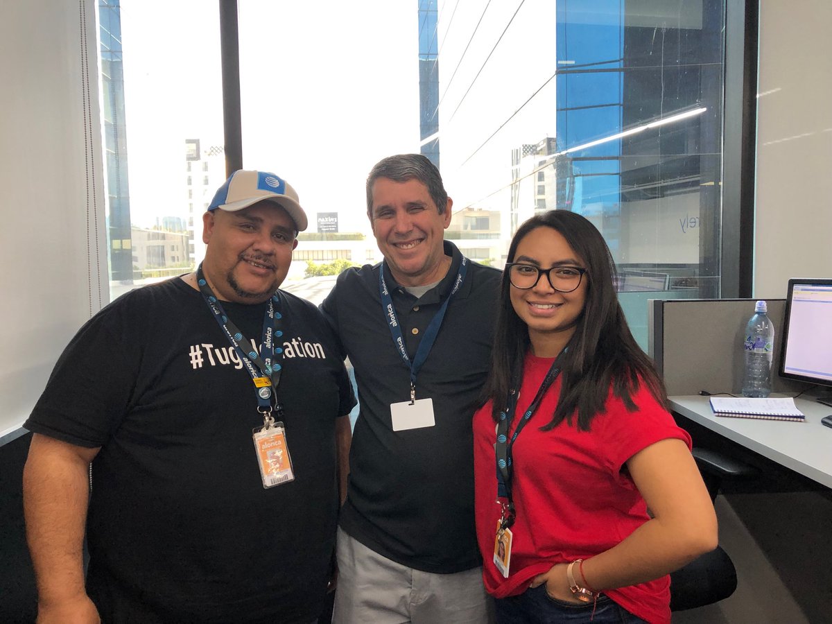 Recognizing Hamilton &amp; Maria Lara- top performers- Alorica Guatemala