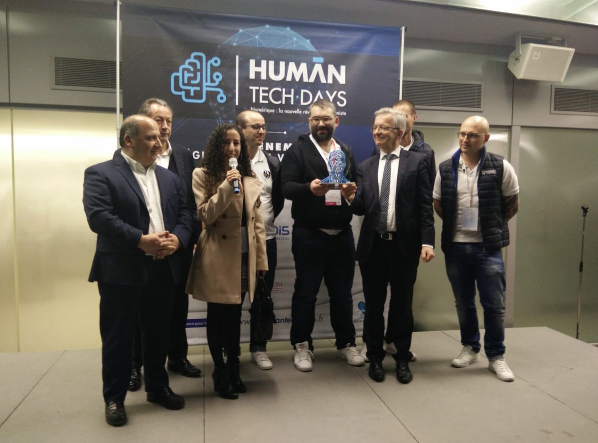 HumanTechDays : remise des prix 🏆 
Prix de la jeune entreprise 👶 : <a href="/StyxStudents/">Styx Students</a>
Prix de l'entreprise innovante 🆕 : <a href="/geovelofr/">Geovelo</a> 
Prix coup de cœur ♥️ : <a href="/bonjourplus/">Bonjour+</a>
Bravo à eux ! 👏
#HTD2019