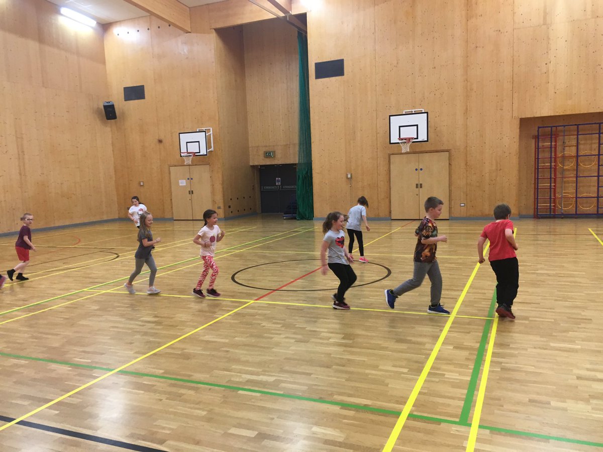 keltyps's tweet photo. Keep on running 🏃🏽♂️🏃🏼♀️ P3! Great effort, commitment and determination on show tonight at Running Club
#ActiveKPS
#P3athletes https://t.co/4lutS5As57