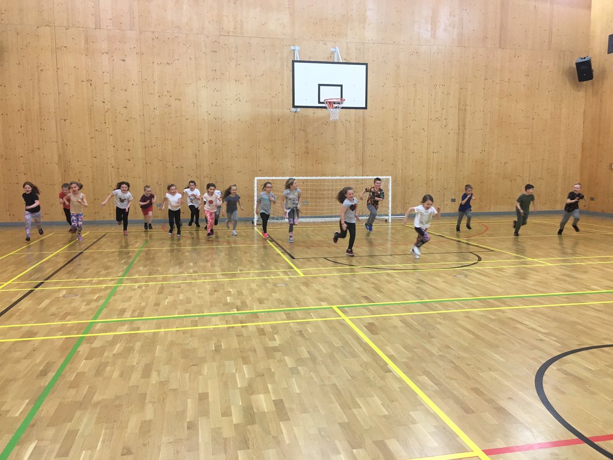 keltyps's tweet photo. Keep on running 🏃🏽♂️🏃🏼♀️ P3! Great effort, commitment and determination on show tonight at Running Club
#ActiveKPS
#P3athletes https://t.co/4lutS5As57