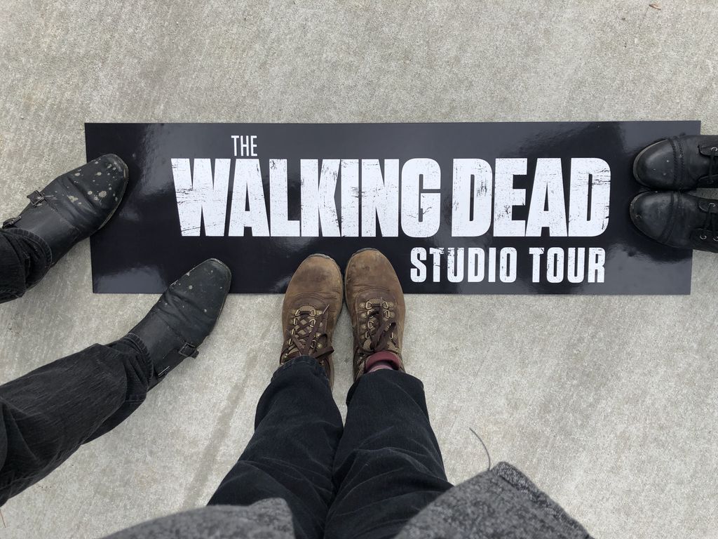 TWDStudioTour's tweet photo. Planning to take one of our amazing tours?! Please make sure to wear your closed-toed shoes. They’re required for entry! #closedtoedshoes #workingstudio #twdstudiotour https://t.co/hX2gD90F8a